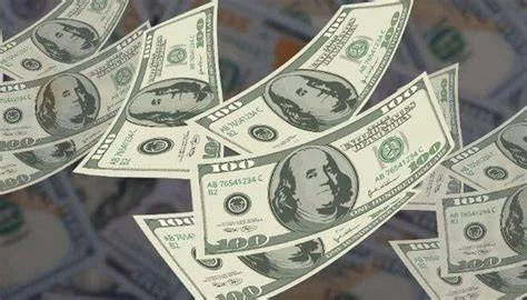 منذ سيطرة طالبان على الحكم عام 2021، تدفقت مليارات الدولارات من المساعدات الدولية إلى أفغانستان