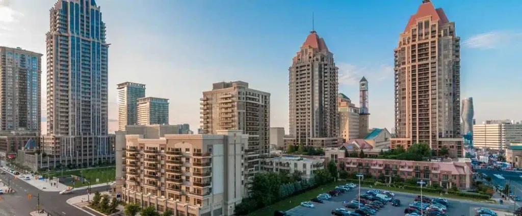 العائلات من الجالية الجنوب آسيوية في منطقة بيل تواجه تهديدات ابتزاز خطيرة تشمل إطلاق النار والحرائق المتعمدة، ما دفع العديد منها إلى الانتقال من منازلها أو حتى مغادرة البلاد