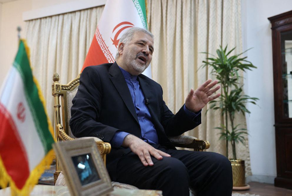 السفير الإيراني لدى السعودية يدعو إلى مراجعة العلاقات مع دول الخليج