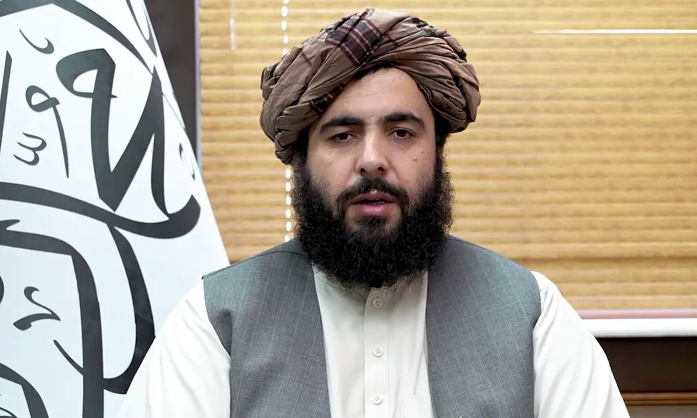 طالبان تعلن نجاة 492 شخصًا من ضربة كابول، ما يثير شكوكًا حول تقارير الوفيات السابقة ويشعل الدعوات لتوضيح الأرقام وتقديم معلومات شفافة.