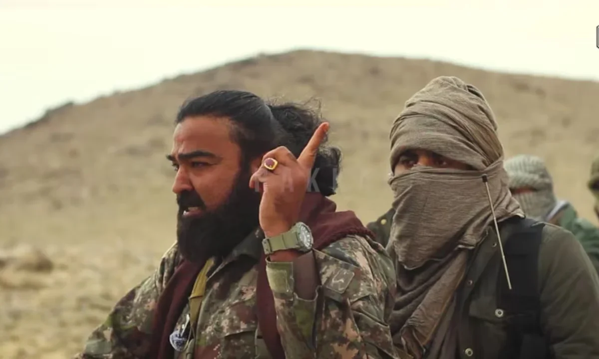 أدلة على تواطؤ بين تنظيم "جيش تحرير بلوشستان" المحظور والسلطات الأفغانية؛ تأكيد لقاء بشير زيـب مع والي هرات مولوي نور محمد إسلام جار يثير تساؤلات حول أمن المنطقة