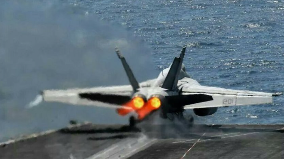 مقاتلة أمريكية في خبر إسقاط طائرة داخل إيران