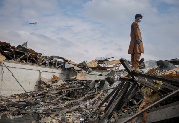 آثار دمار في كابول بعد ضربة جوية وسط سقوط ضحايا مدنيين