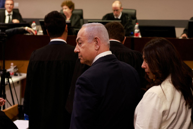 نتنياهو يطلب تأجيل شهادته في قضية فساد أمام محكمة القدس