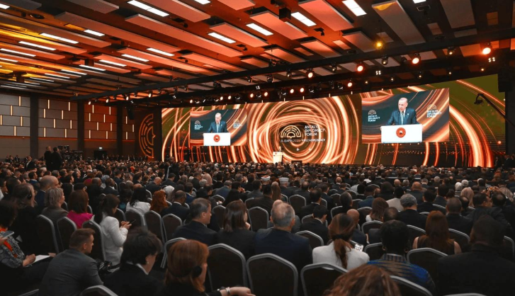 منتدى أنطاليا الدبلوماسي بمشاركة دولية واسعة