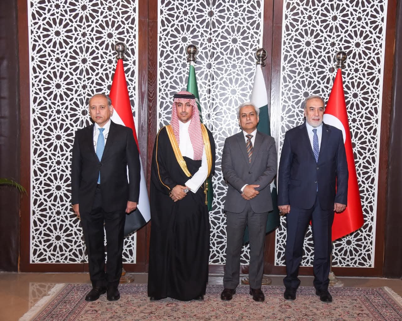 اجتماع كبار المسؤولين من باكستان والسعودية وتركيا ومصر في إسلام آباد