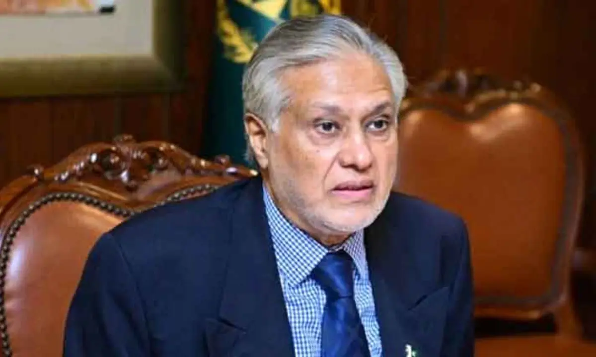 قامت القيادة الباكستانية خلال الأربع والعشرين ساعة الماضية بتيسير عدة جولات من المفاوضات بين الطرفين