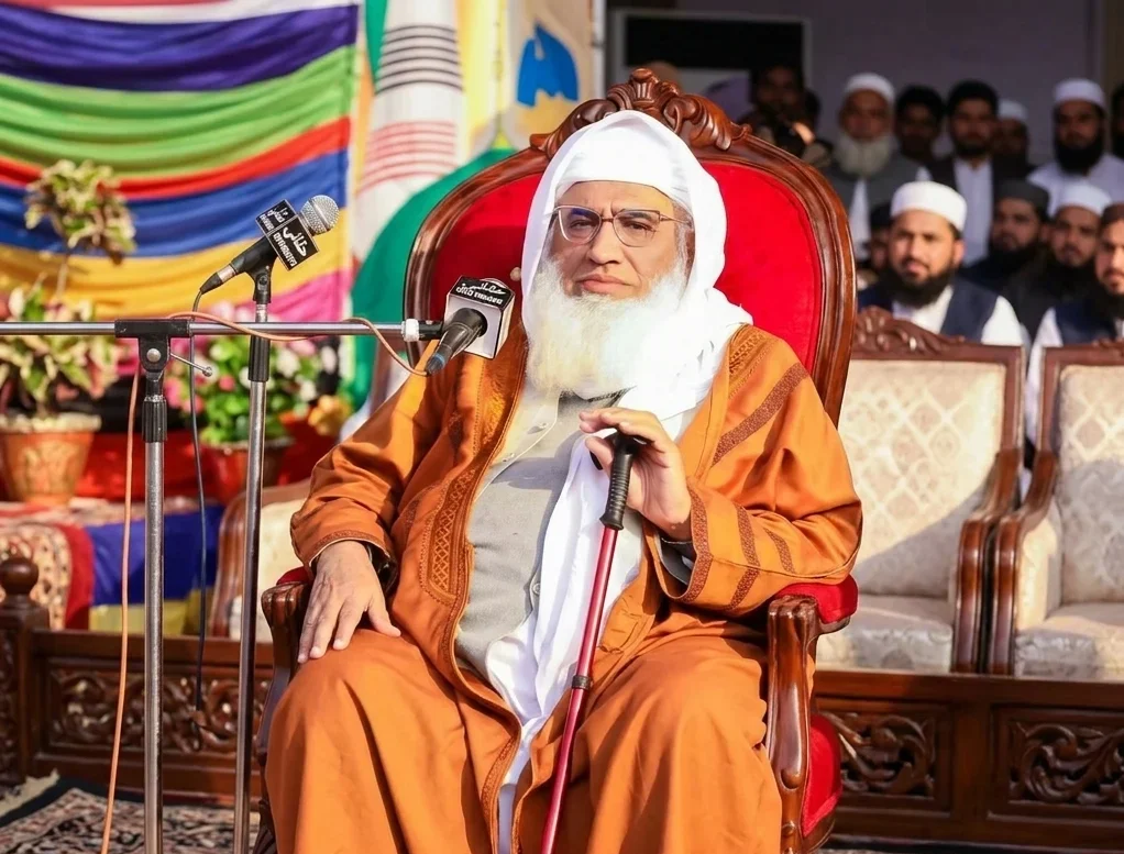 تفاصيل اغتيال الشيخ الحديث مولانا محمد إدريس في تشارسدا بعد حملة تحريض واسعة وسياق استهداف العلماء في إقليم خيبر بختونخوا بباكستان