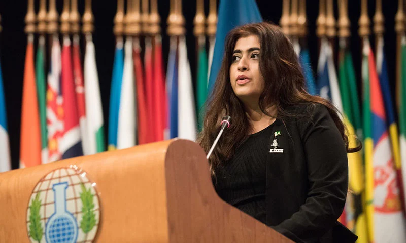 الخبيرة الدفاعية د. ماریہ سلطان تحذر من أن استمرار حكم طالبان لعام إضافي قد يهدد وحدة أفغانستان الجغرافية وتؤكد أن الحل يكمن في الاعتراف بحقوق جميع المجموعات العرقية.
