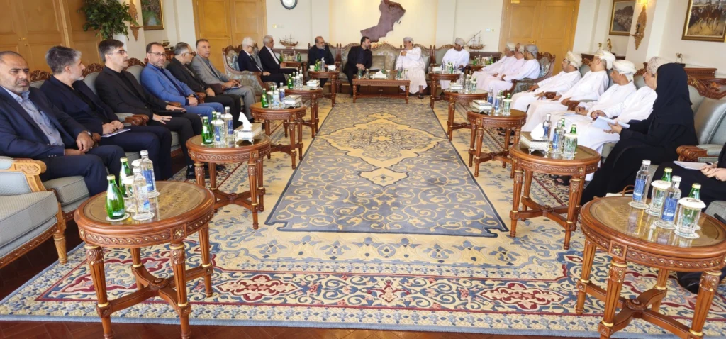 اجتماع إيراني عماني بشأن مضيق هرمز - Iran Oman talks on Strait of Hormuz