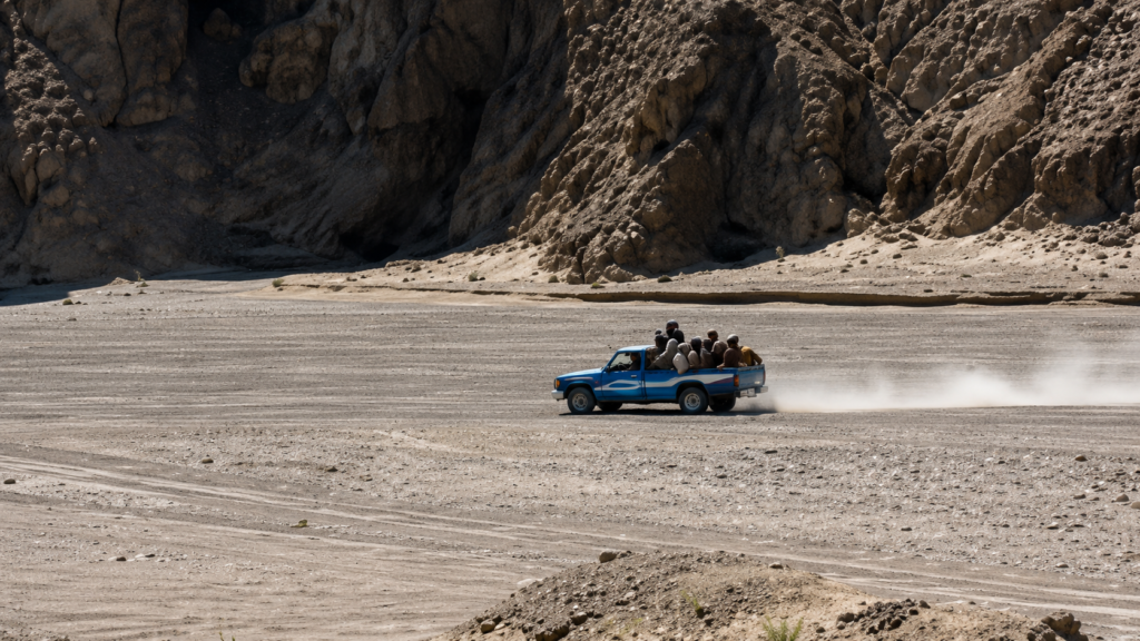 تهريب مهاجرين عبر صحراء بلوشستان | Migrant Smuggling in Balochistan Desert