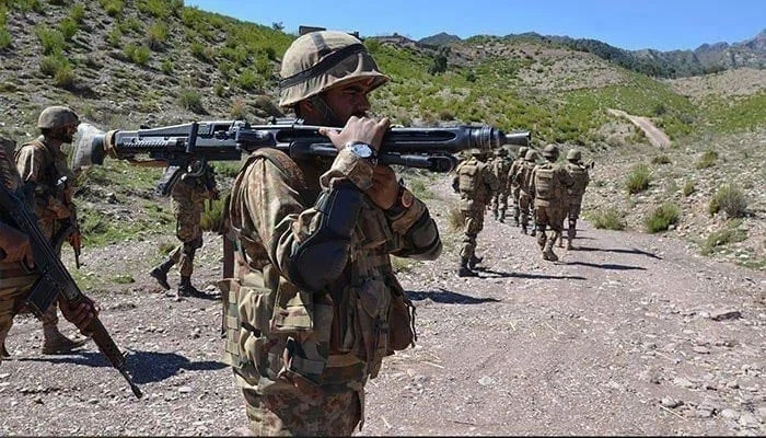 بنوں: مقتل 5 من عناصر فتنة الخوارج بينهم قائد مطلوب بمكافأة 9 ملايين روبية