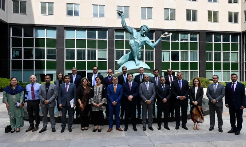 واشنطن وإسلام آباد تؤكدان تعزيز التعاون ضد الإرهاب