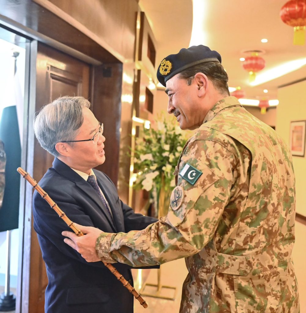 Pakistan, China, Defence