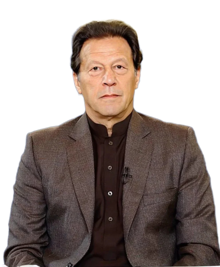الحكومة الباكستانية تطلب مراجعة حكم نقل عمران خان إلى المستشفى