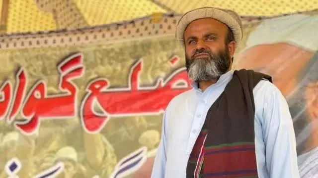 انتقادات لموقف هداية الرحمن بشأن تفتيش النساء في بلوشستان