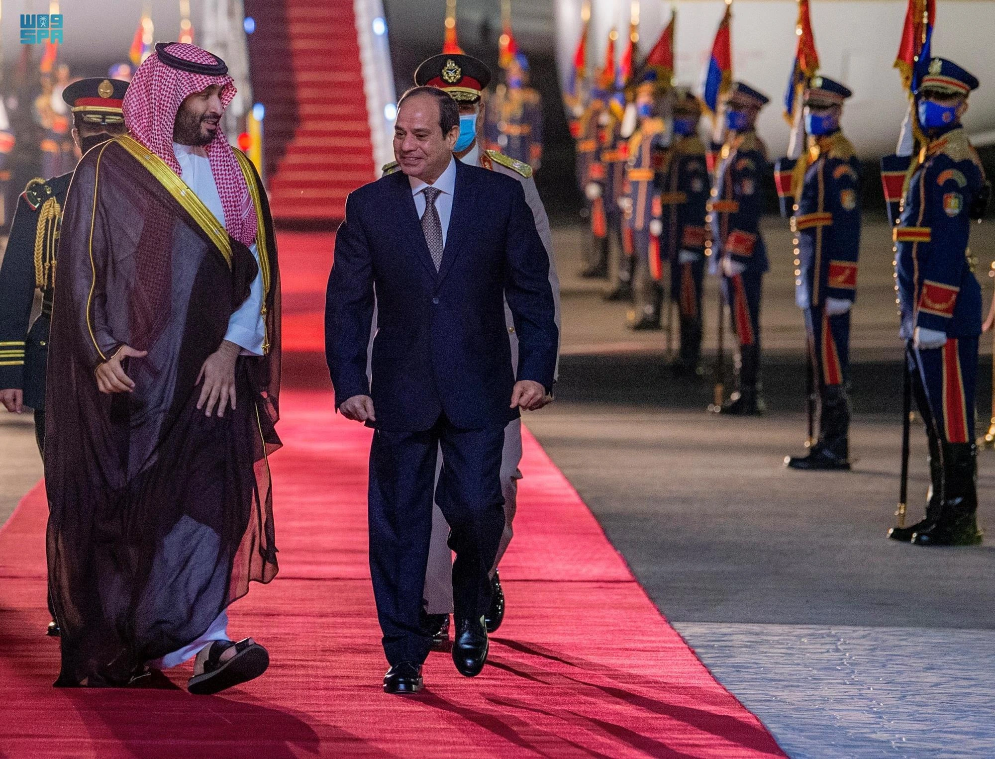 ولي العهد السعودي يزور القاهرة لبحث العلاقات وتطورات المنطقة