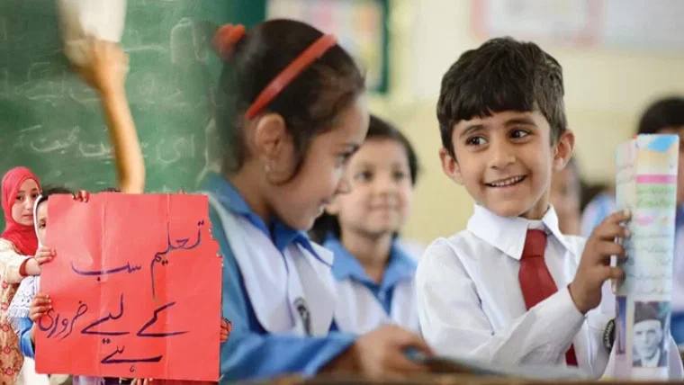 اليوم العالمي لمحو الأمية.. لماذا تتجاوز القراءة والكتابة حدود الكلمات؟